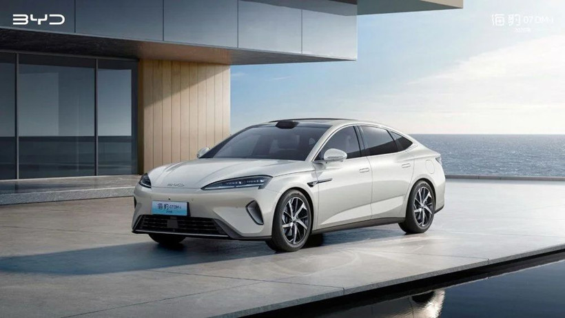 BYD, Seal 07 DM-i modelinin güncellenmiş halini tanıtacak - Resim: 2
