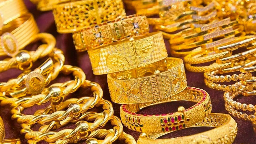 Altın fiyatındaki rekor normal değil! Bir günde 425 TL arttı bankalardan altın uyarısı - Resim: 1