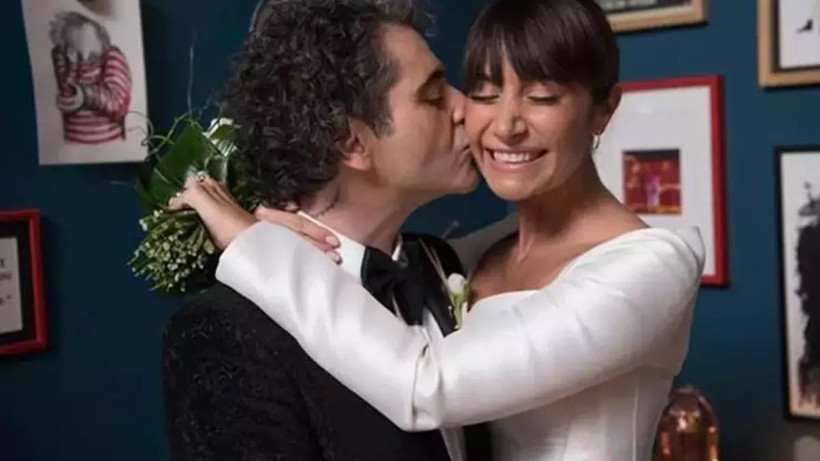 Yıllar önce evlenip ayrılmışlardı! Hazer Amani'den şaşırtan eski eşi Sıla itirafı! - Resim: 4