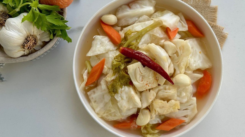 Kütür kütür lahana turşusu kışın vazgeçilmezi! Cvitamini bakımından portakalı solluyor - Resim: 1