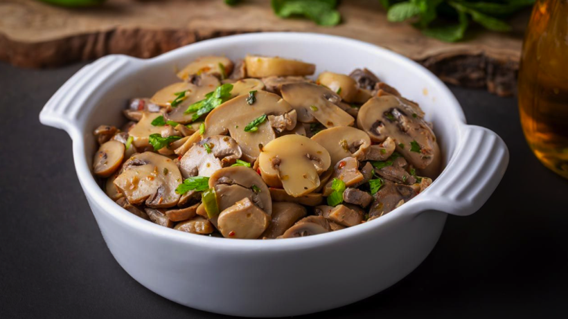 Bu yemekleri tekrar ısıtıp yemeyin! Tekrar ısıtıldığında zehir saçan 5 yiyecek - Resim: 7