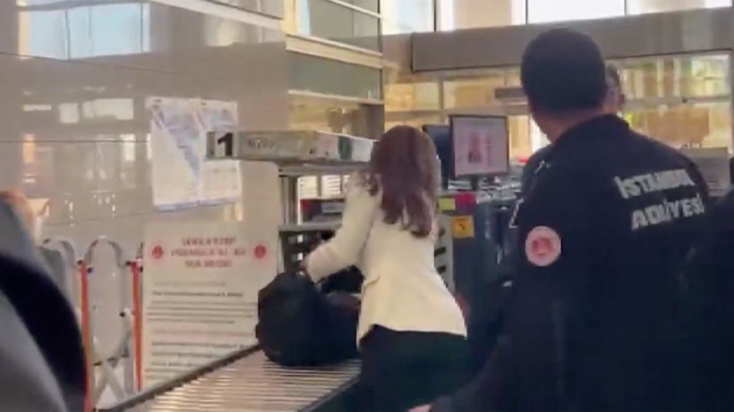 Spiker Ela Rumeysa Cebeci uyuşturucu testi sonrası ilk kez adliyede ortaya çıktı işte o hali - Resim: 3