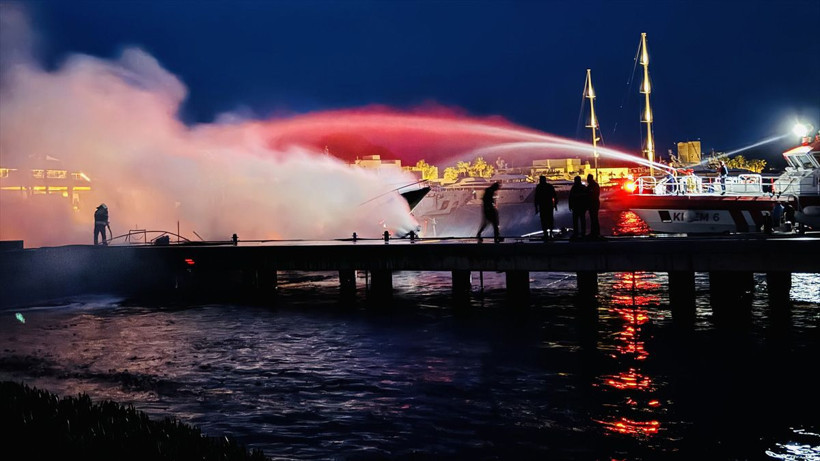 Bodrum'da cayır cayır yanmışlardı! O yatların sahipleri belli oldu: Aziz Yıldırım detayı... - Resim: 1