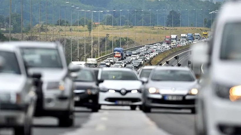 Trafik yönetmeliği değişti! Araç içi aksesuarlarla ilgili yeni düzenleme - Resim: 1