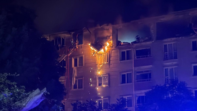Tekirdağ'da apartmanda patlama oldu! 2 kişi hayatını kaybetti ve yaralılar var - Resim: 3