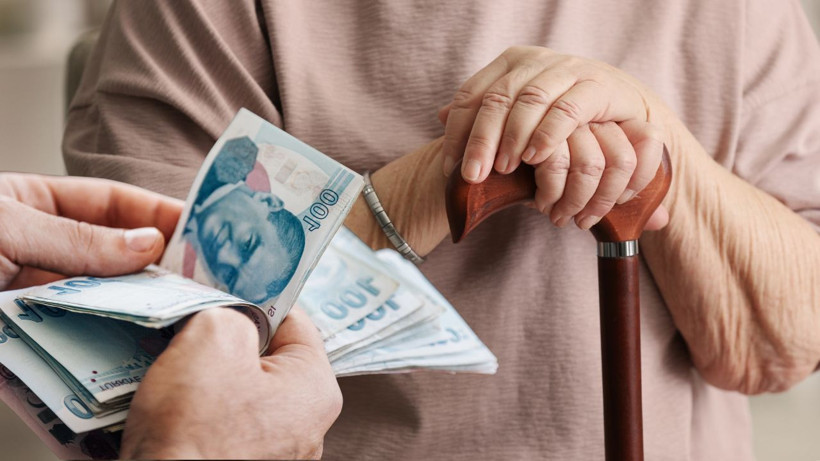 Emekli maaşı zam farkı ödeme tarihleri açıklandı mı? Son durum merak ediliyor - Resim: 2