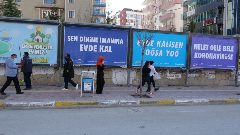 Nelet gele böyle korona virüse! Van, Trabzon, Karabük, Tekirdağ, Amasya'dan güldüren afişler - Resim: 7