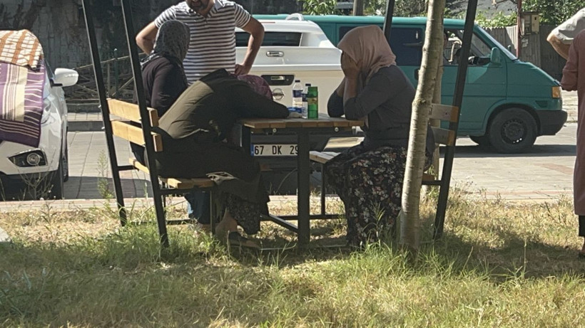 Annesi ile anneannesin sela okuyarak öldürüp ceset parçalarını camdan attı! Kan donduran vahşette yeni ayrıntılar - Resim: 5