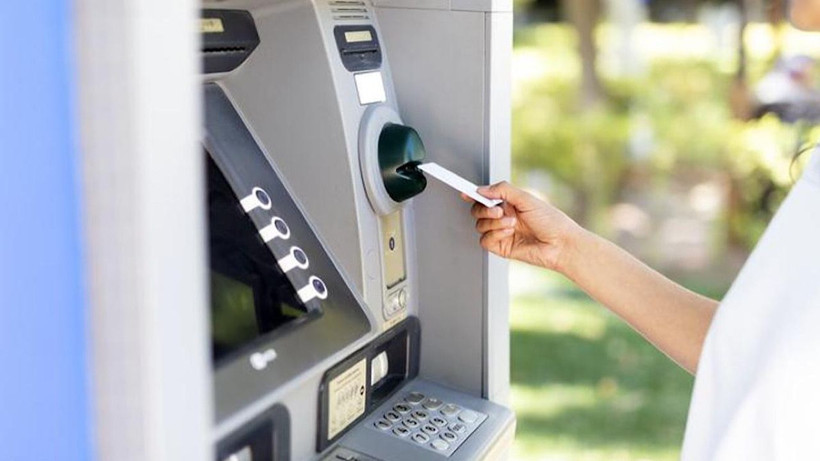ATM’lerde yeni tuzak! Paranızı saniyeler içinde buhar... - Resim: 1