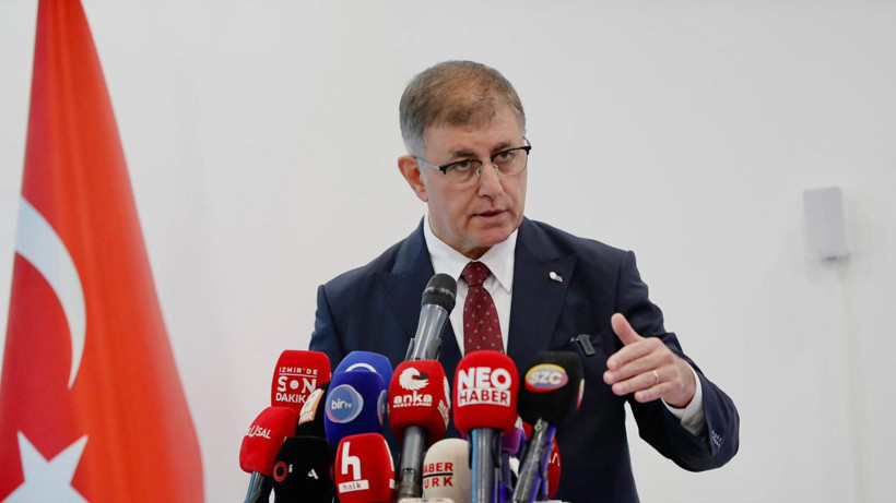 Cemil Tugay kimdir, aslen nereli? Eşi Öznur Tugay yaşı kaç, çocukları ve kariyeri - Resim: 1
