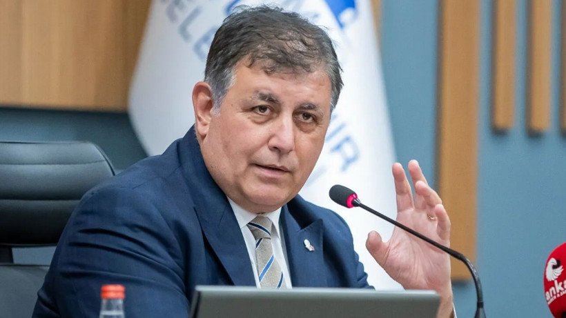 Cemil Tugay kimdir, aslen nereli? Eşi Öznur Tugay yaşı kaç, çocukları ve kariyeri - Resim: 2