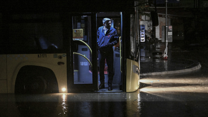 41 yılın afeti İstanbul'u vurdu, böylesi ilk kez oldu! Film sahnesi değil hepsi gerçek - Resim: 7