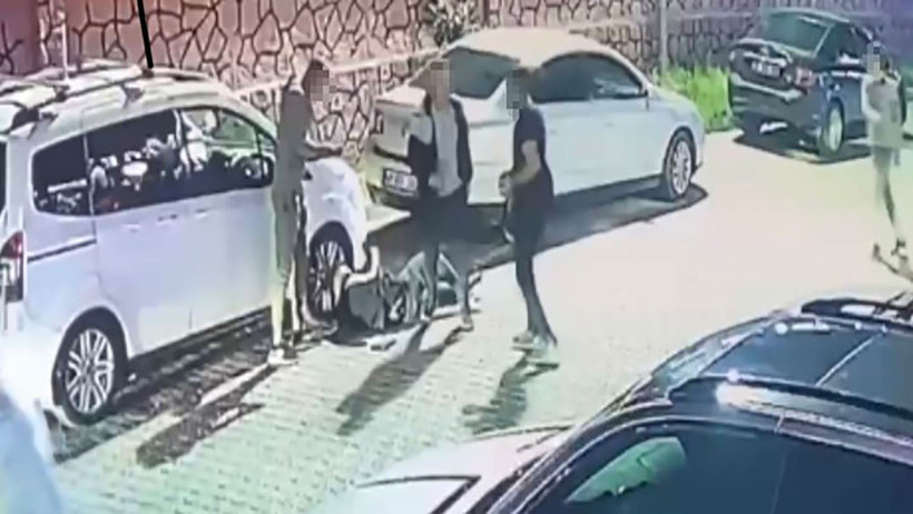 Uşak'ta iki grubun kavgasında t&uuml;fekler patladı: 1 &ouml;l&uuml; - Resim: 0