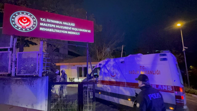 İstanbul'da huzurevinde çıkan yangına soruşturma! Vali Gül: 4 kişinin durumu ağır - Resim: 1