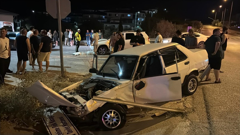 Aydın'da zincirleme trafik kazasında 2 kişi öldü - Resim: 0