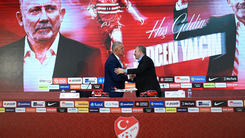 Sergen Yal&ccedil;ın, A Milli Takım i&ccedil;in imzayı attı: Halkın teknik direkt&ouml;r&uuml;y&uuml;m - Resim: 1