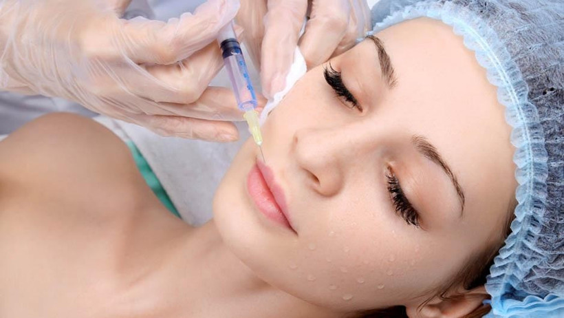 Gösteri dünyasının en ünlü estetikleri - Resim: 1