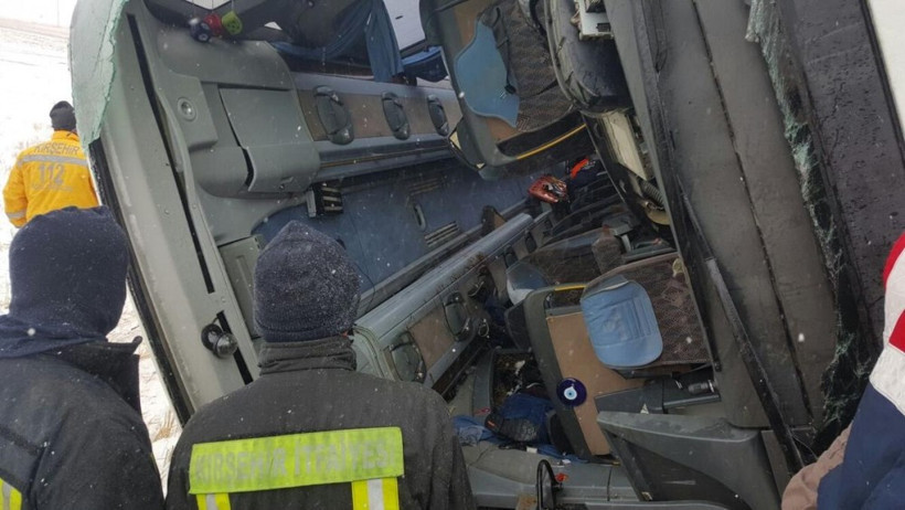 Kırşehir'de feci kaza! Çok sayıda ölü ve yaralı... - Resim: 3