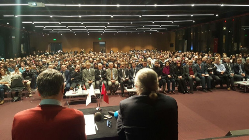 Mete Yarar: Vekilin ayağını ısıranı komando olarak alırım - Resim: 1