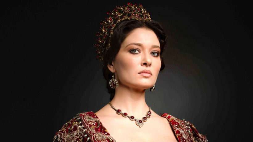 Ünlü oyuncu çarşafa girdi! Kim olduğuna bakın çok şaşıracaksınız! - Resim: 3