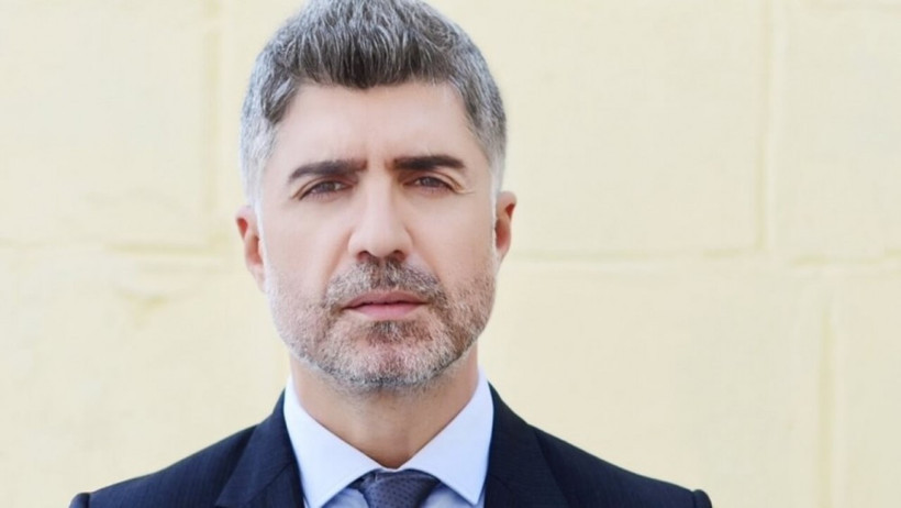 Galada kıskançlık krizi - Resim: 2