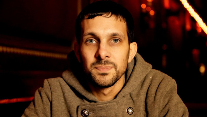 Suyun üstünde yürüyen adamın sırrı ortaya çıktı - Resim: 1