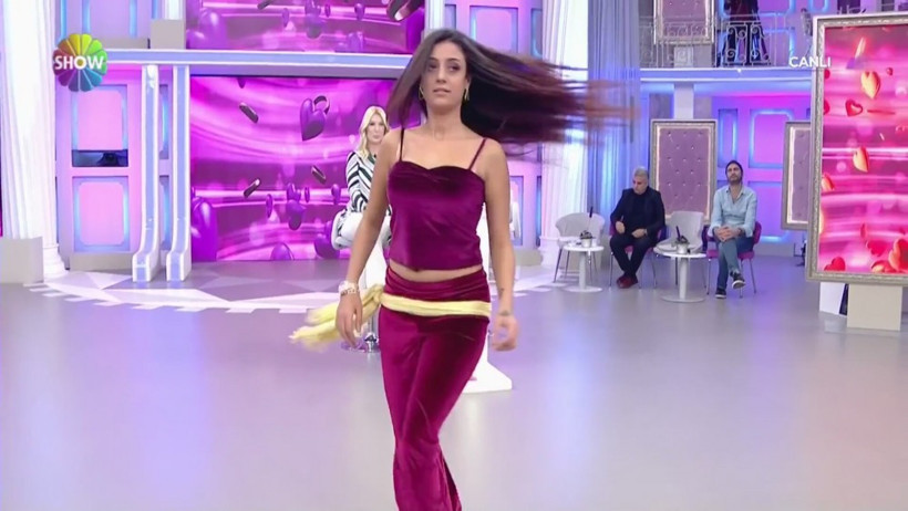 Aşk-ı Roman'ın yayın tarihi belli oldu - Resim: 3