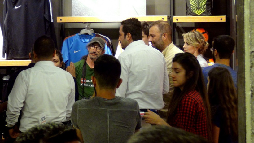 'Arka Sokaklar' oyuncuları izdihamdan zor kurtuldular - Resim: 3