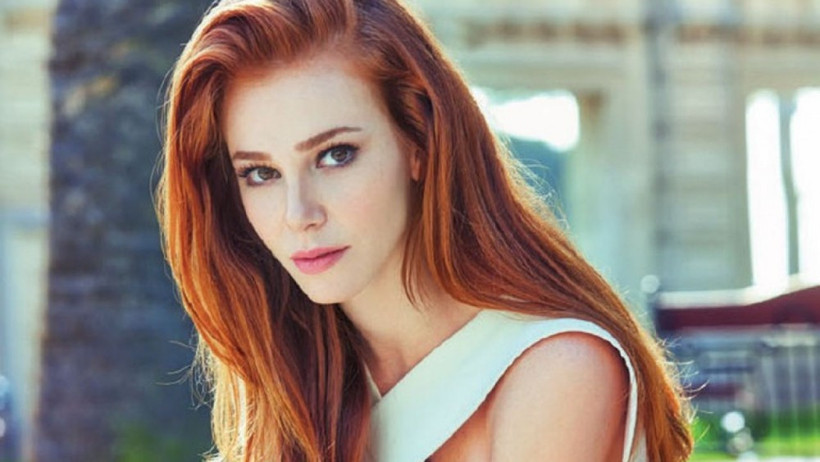 Elçin Sangu yeni dizisinde vampir olacak - Resim: 1