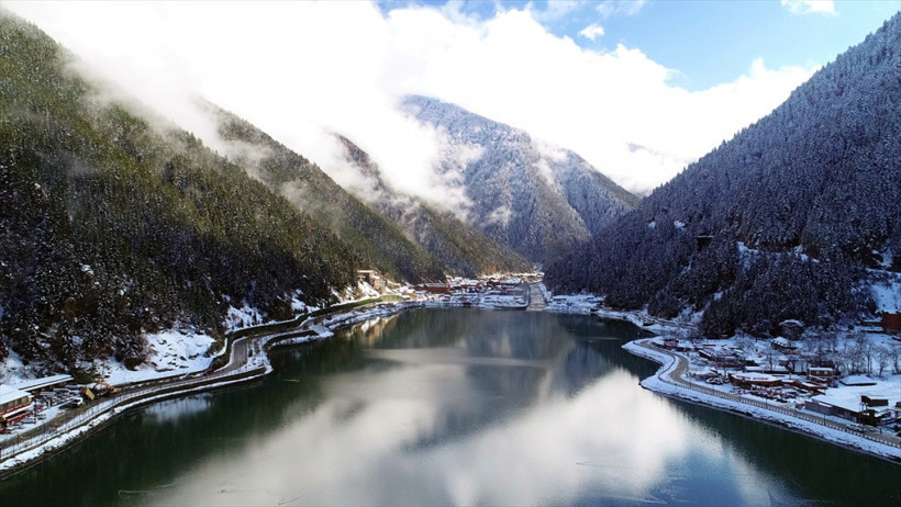 Uzungöl karlar altında kartpostallık görüntüler - Resim: 4