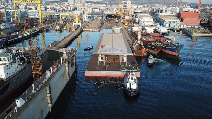 Böyle yola çıktı: 81 metre uzunluğunda 2 bin ton! - Resim: 1