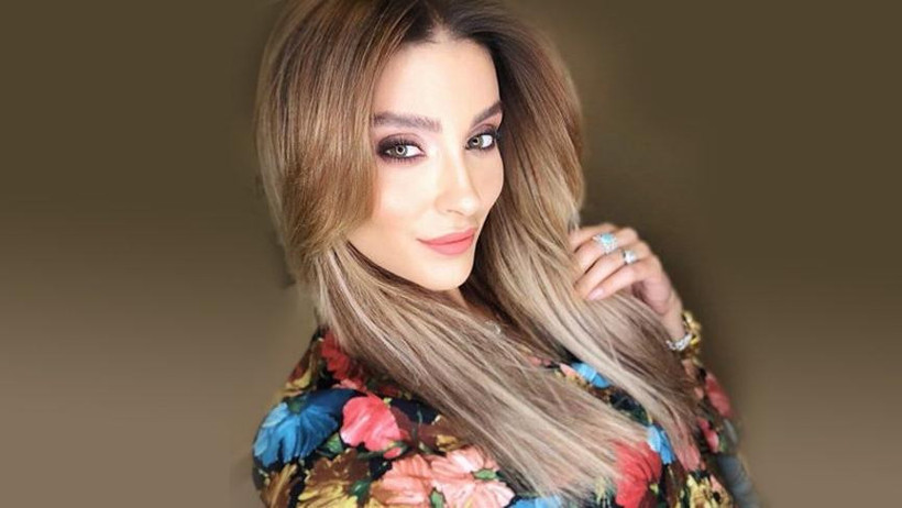 Özge Ulusoy'un ayakları olay oldu!  - Resim: 4