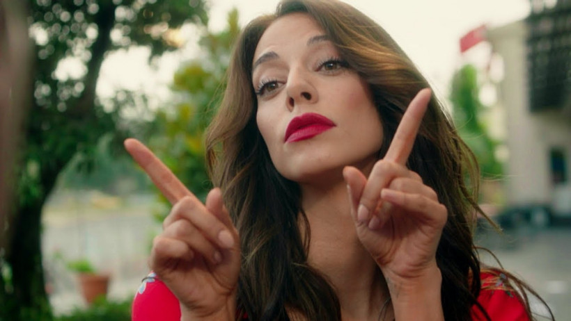 Koca Koca Yalanlar başlar başlamaz bitiyor mu? - Resim: 4