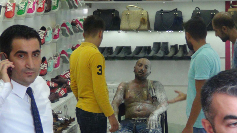 İşsiz genç üzerine benzin döküp ateşe verdi - Resim: 2