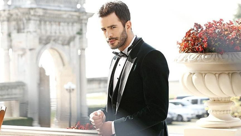 Kuzgun'un yıldızı Barış Arduç başarıdan başarıya koşuyor! Yılın En İyi Erkek Oyuncusu - Resim: 4