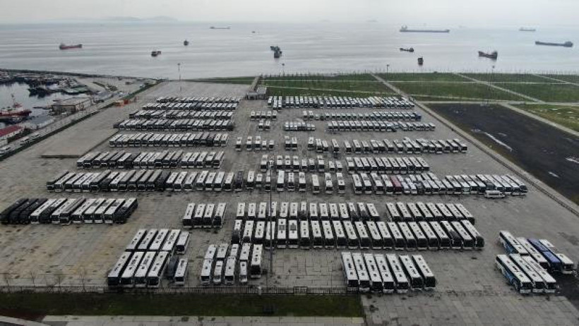 Korona sonrası onlarca şehirler arası otobüsü Yenikapı'ya kızağa çekildi - Resim: 2