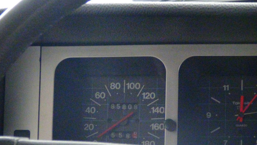 Kahramanmaraşlı galerici 1994 model Şahin'i 66 bin liraya satılığa çıkardı - Resim: 1