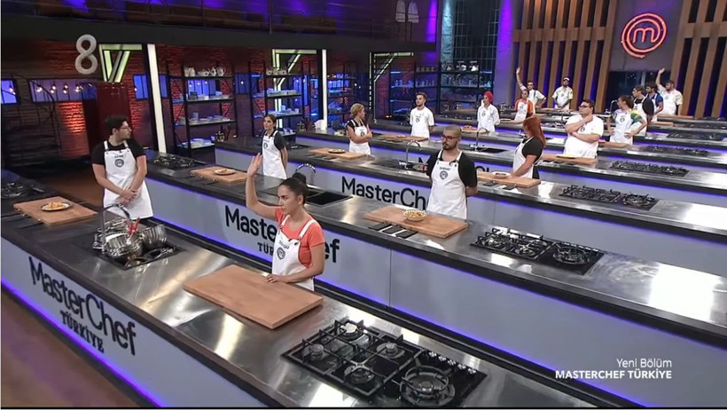 MasterChef Türkiye'de takımlar ilk dakikada birbirine girdi Eray ve Serhat atışması - Resim: 1
