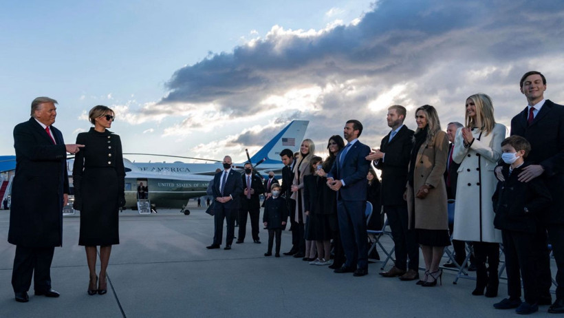 Melenia Trump'ın 90 bin dolarlık kıyafeti olay oldu! Tek ABD malı yok.. - Resim: 4