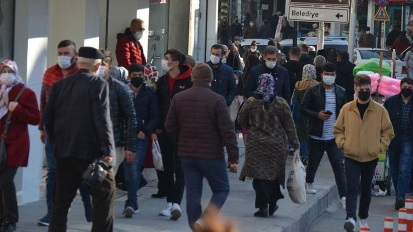 Her şey sil baştan! Covid-19 tedbirlerinde alarm verildi - Resim: 1