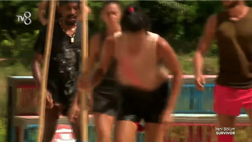 Survivor parkurunda bir anda kanlar içinde kaldı Merve Aydın hastaneye kaldırıldı - Resim: 2