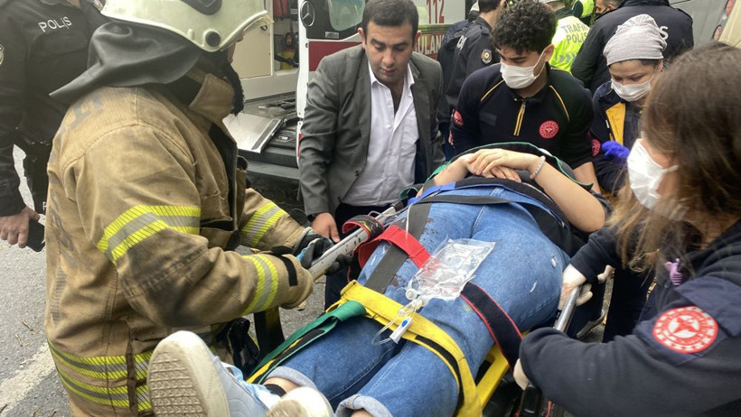 İstanbul'da minibüs kazası! Can pazarı yaşandı: Ölü ve yaralılar var - Resim: 3