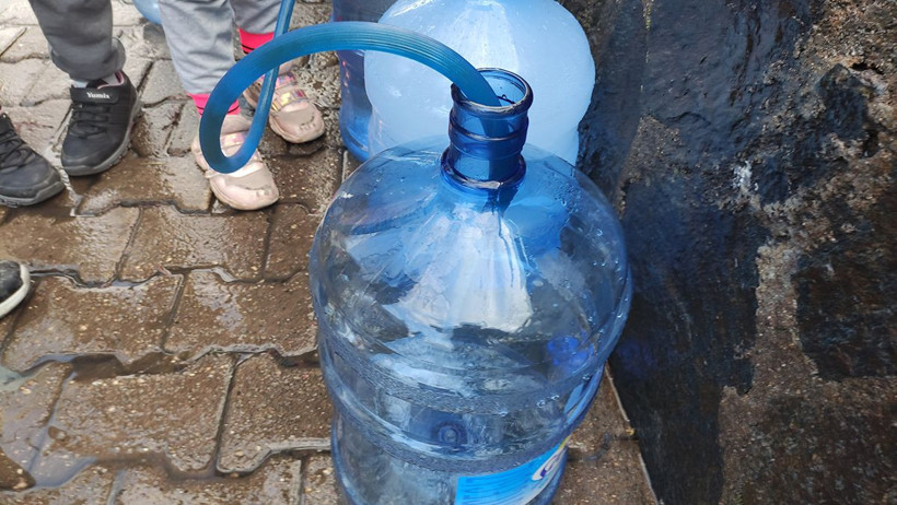 Bayide 16 TL, burada 2 TL! Almak için kilometrelerce kuyruk bekliyorlar - Resim: 4