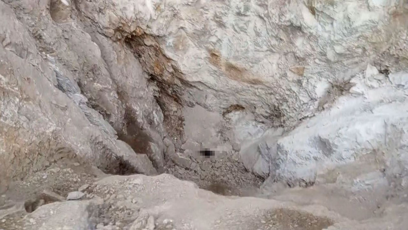 Aksaray'da kaçak kazıda suçüstü yakalandılar! Hazinenin büyüsü bozulsun diye bakın ne yapmışlar - Resim: 2