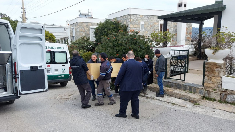 Akrep Nalan'ın cenazesinin ardından köpeği Lucy bakakaldı Füsun Nalan Açın'ın 'Akrep' lakabının anlamı ne - Resim: 3