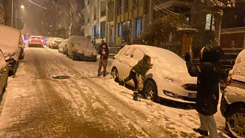 Meteoroloji ve Orhan Şen'den kritik uyarı! 40 cm kar var devamı gelecek mi? İstanbul, Balıkesir, Bursa... - Resim: 1