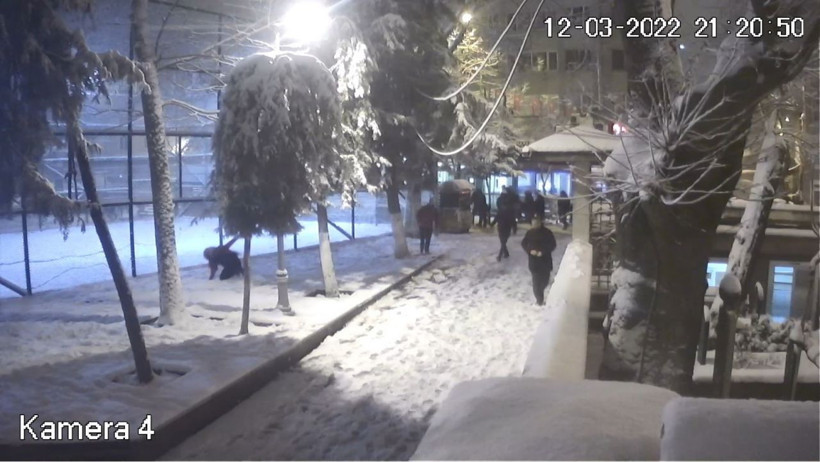 İstanbul'da kartopu savaşı silahlı kavgaya dönüştü 6 kişi yaralandı - Resim: 3