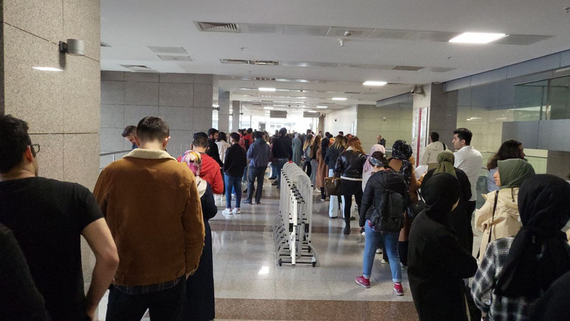 Adliyede ilginç anlar! Katip olabilmek için son ana kadar klavye çalıştılar - Resim: 4