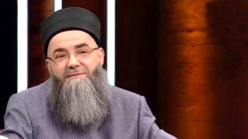 Cübbeli Ahmet Hoca hastaneye kaldırıldı! Cübbeli Ahmet'in hastalığı ne dua istediler - Resim: 3