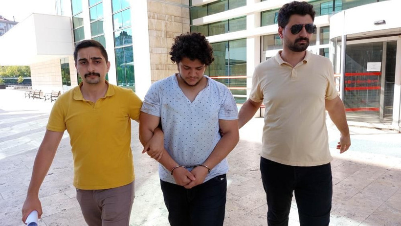 Çocuğunu kilitleyip karısını boğazladı! 'Şeytan' ifadesi duyanları şoka soktu - Resim: 1